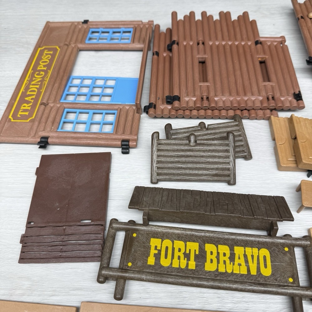 Playmobil Western FORT BRAVO Trading Post Vintage Incomplete Lot Germany - Picture 7 of 15